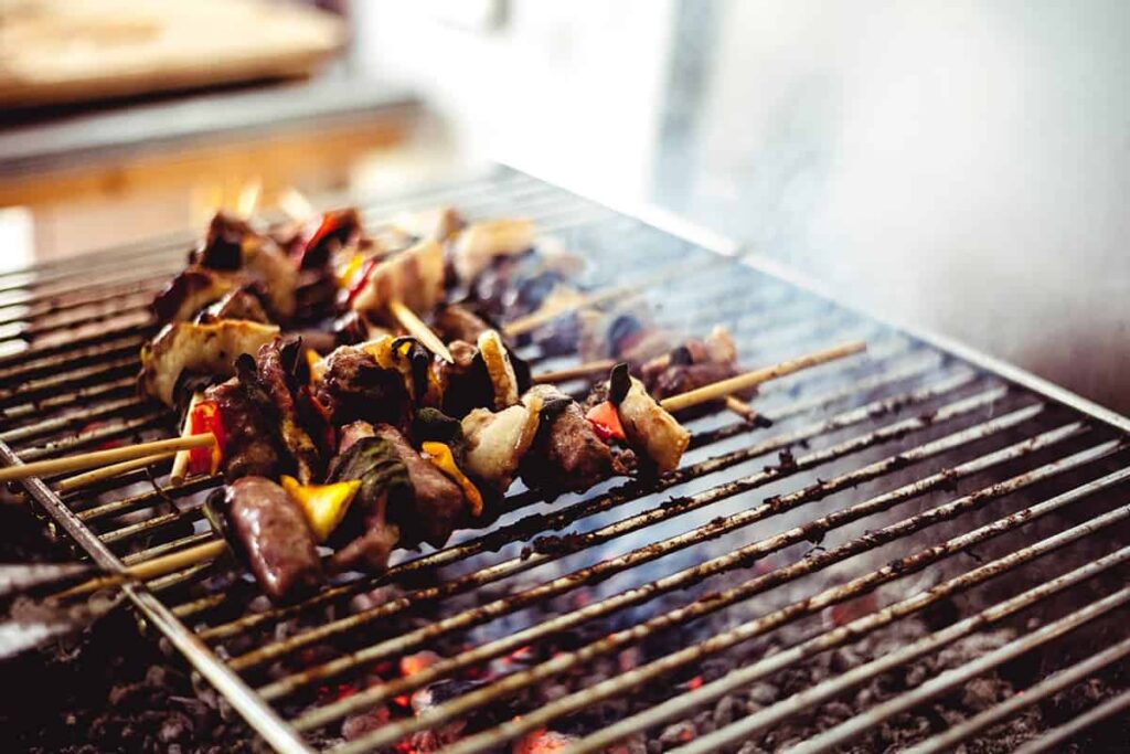 Our Secrets for the Best Grilled Chicken Thighs Pexels Francesco Paggiaro 604660 2 1024x683
